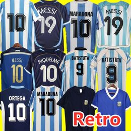 Argentinië Retro voetbalshirts Maradona Kempes ZANETTI Batistuta Riquelme KUN AGUERO AIMAR Vintage voetbalshirt 1978 1986 1994 1998 2000 2001 2002 2006 2010 2014