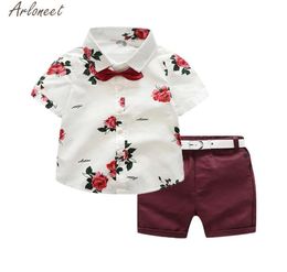 Arloneet Toddler Baby Boy Gentleman Pak Rose Bow Tie T -shirt shorts broek Outfit Set jongenskleding 19Fer127010198