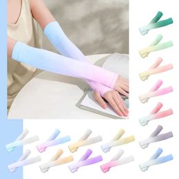 Arm Beenwarmers Vingerloze Handschoenen Zomer Gradiënt Ijs Zijde Mouw Rijden Lange Bedekte Elastische Hoes Zonnebrandcrème Cool L5 YQ240106