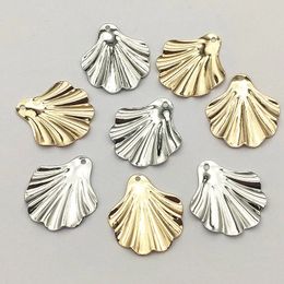 Arrivée 24x22mm 100pcs pendentifs en laiton charme de feuille de cuivre pour les composants de découvertes à la main / collier / boucle d'oreille