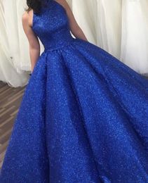 Aankomst Arabisch Nieuw Midden -Oosten Sparkling Royal Blue Evening Jurken Dubai Jewel Neck Formal Party Jurken Prom Dress