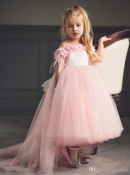 Robes de fille de fleur d'arrivée princesse une ligne Champagne blanc Appliques longues enfants robes de soirée formelles robe d'anniversaire pour les adolescents