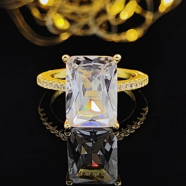Llegada anillo de compromiso de rectángulo de lujo para mujeres Joyas de regalo de aniversario al por mayor R7186 240407