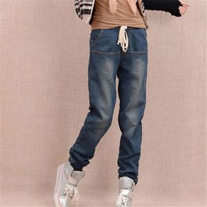 Llegada Invierno Cálido Jeans Mujeres Espesar Fleece Flaco Harem Pantalones Pantalones Cintura elástica Pantalones de mezclilla Pantalones de talla grande C1504 240320