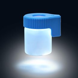 Llegue Plástico Vidrio Iluminado LED A prueba de aire Almacenamiento Lupa Tarro Contenedor de visualización 155ML Caja de pastillas de plástico multiuso Caja de botella 100