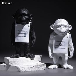 Arstthec Banksy Monkey Gorilla Hars Standbeeld Sculptuur Street Art Craft Desk Figurines voor Interior Woondecoratie Accessoires 211105