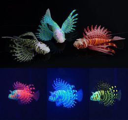 Kunstmatige aquariumvis is gemaakt van hoogwaardige siliconenmateriaal gemaakt van lichte simulatie dier sieraden aquarium decoratie9892529