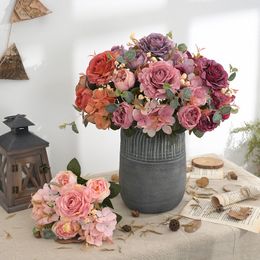Fleurs artificielles rétro soie Rose Bouquet hortensia pivoine Vintage mariée tenant fausses plantes maison mariage décoration accessoires