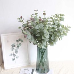 Kunstmatige bladeren tak retro groene zijde eucalyptus blad voor home decor bruiloft planten faux stof gebladerte kamer decoratie 68cm y0630