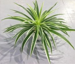 Plantes en plastique artificielles Chphytum Branch Home Decorative Fake Intérieur Potted Table Décoration pas de pot Y072817444408204270