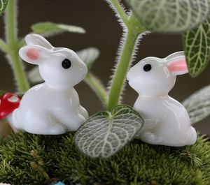 Konijn miniatuur beeldjes tuindecoratie mini konijnen mos landschap doe-het-terrarium ambachten ornament accessoires voor huisdecoratie 1221833