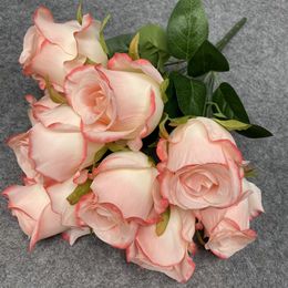 Kunstmatige zijde Rose Flowers 7 Buds Glorieus bruiloft middelpunt Roses Bouquet Valentine Engagement Anniversary Party Home Inn Decoratie