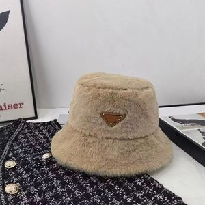 Artista Cap Beanie Hat Bucket Cien diseñadores Sombreros de cubo Piel de visón sintético Mujer Otoño e invierno Cubos Letras Temperamento Moda Goo S