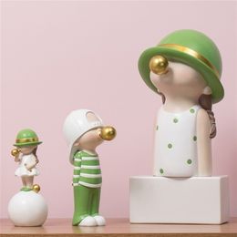 Artlovin Nordic Style Character Figurines Kids Model Blowing Bubble Gum Standbeeld voor Woonkamer Decoratie Modern Home 2111108