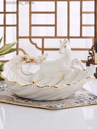 Arts et artisanat Créatics Ceramics Blanc Horse Frail Plateau Candy Tray Swan Flowers Cendre Céramique Décorations Ift Home Decoration Accessoriesl2447