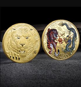 Médaille commémorative Arts and Crafts Dragon et Tigre Médaille commémorative 3D en relief or et argent Médaille commémorative Emblème en métal Pièce de défi