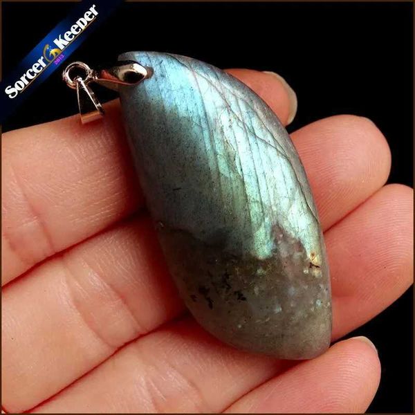 Arts et artisanat véritable pierre de lune grise naturelle pierre gemme brute ornement artisanat arc-en-ciel Labradorite bricolage cristal pendentif colliers pour cadeau BA130 YQ240119