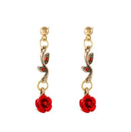 Arts et artisanat rétro français rouge Rose fleur Bracelet boucles d'oreilles pendentif collier ensemble pour femmes femmes dames filles personnalité Earrin Otean