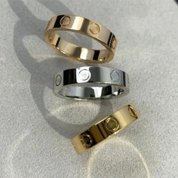 Band de créateurs anneaux Grave 6 mm Ring diamant amour 18k Gold Silver Rose en acier inoxydable Rings Femmes Men Lovers Bijoux de mariage Gift Qu #