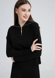 AS – vêtements tricotés pour femmes, hauts à col avec fermeture éclair et jupe tricotée couvrant les genoux, collection automne-hiver 240113