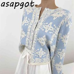 Asapgot losse blauwe o hals single-breasted knit vest trui jas borduurwerk bloemen zoete chique mode retro luie zachte wilde 210922