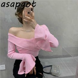 Asapgot Sexy Slim Flare Manga larga Crop Tops Slash Cuello Camisas rosadas para mujeres Jerseys Sólido Dulce Coreano Chic Moda salvaje 210610