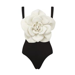 Ashgaily 2024 3D Fleur un morceau de maillot de bain féminin Swimwear Monokini Bodys Costume de bain CEULLE PLACE PARTIE 240411