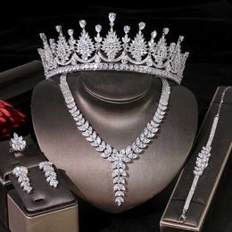 Asnora Dubai Sieraden Bruids Bruiloft 4 Pack Cubic Zirconia Kettingen, Armbanden, Oorbellen en Ringen, Full Crown Accessoires T0854 H1022