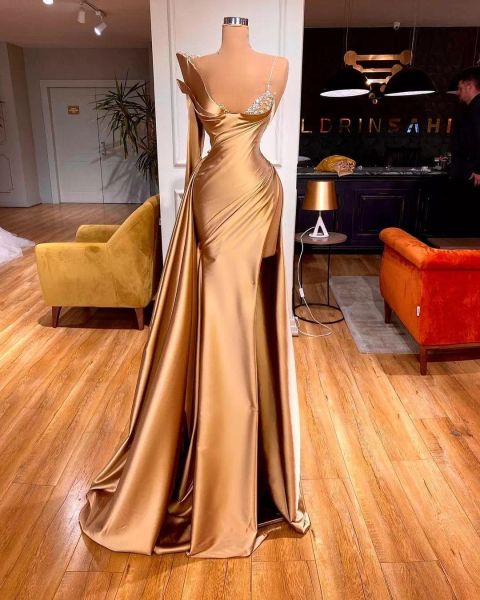 Aso Ebi 2022 Arabe Cristaux D'or Sexy Robes De Soirée Haute Split Robe De Bal Satin Formelle Partie Deuxième Réception Robes CG001