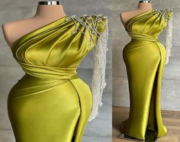 Aso Ebi 2022 Arabe Plus Taille Vert Sexy Gaine Robes De Bal Une Épaule Satin Soirée Formelle Fête Deuxième Réception Anniversaire Eng4998230