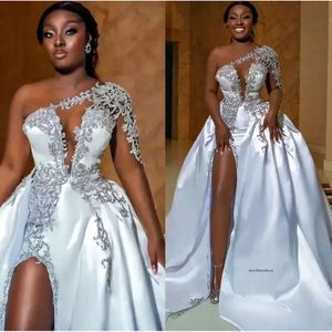 Aso Ebi African Sexy High Split Wedding Dresses Een lijn een schouder kralen Appliques sleutelgat nek spleet bruidsjurken plus size gewaden op maat gemaakt bc