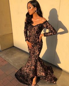 ASO EBI Black Lace Prom Dresses Off The Shoulder Arabic Plus Size Mermaid Avondjurk Lange Mouwen Feestjurken Vestidos