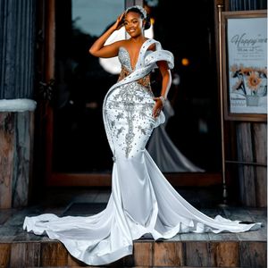 Aso Ebi Mermaid Dress Bruid Plus Size Illusion Bridal Rhinestones kralen trouwjurken voor Afrikaans Arabisch Nigeria Black Women Girls D177