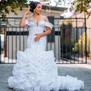 Aso Plus arabe Ebi taille luxueux blanc sirène robe de mariée perles cristaux dentelle Organza niveaux robes de mariée robes ZJ es