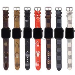 Ass2 Bands Bekijk Luxury Watch Band MM Flower Leather Watchs Strap polsband voor IWatch 8 7 6 5 4 SE Designer Watchbands 240308