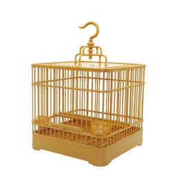 Assemblage de la cage d'oiseau avec mangeoire et petit animal de compagnie Ensemble complet de serrure de maison de maison en plastique 23x23x22cm 240412