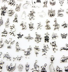 Diverse 100 ontwerpen Animal Charms Cat Pig Beer Beer paardenhond Squirrel Ox ... Hangers voor DIY ketting Bracelet sieraden Making8454301
