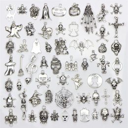 Diverse 60 Ontwerpen Halloween Charms Schedel Skelet Hand Spider Bat Ghost Heks Hangers Diy Sieraden Maken 60 stks bag283M