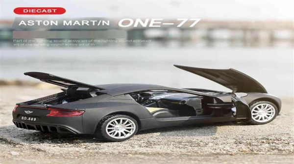 Aston Martin One77 Metal Toy Car 1 32 Die Cast Modelo proporcional Niños039S Regalo hacia atrás Tirando de la música ABIERTA APERTA35541580