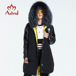Astrid Winter Arrivée Femmes Down Veste avec un style de mode de col de fourrure avec une capuche longue manteau d'hiver femmes AR-3022 210916