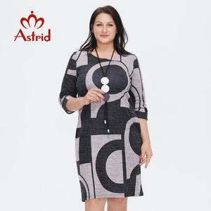 Astrid damesjurk voor dames elegante vintage jurk fluwelen print casual plus size lange jurken vrouwelijk met ketting 240322