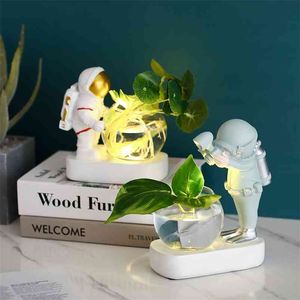 Astronaut Hydroponic Resin Decoratie Plant Vaas Creative Nordic Style Cafe Woonkamer Decoratie Diver Plant Hydroponic Gift 210727