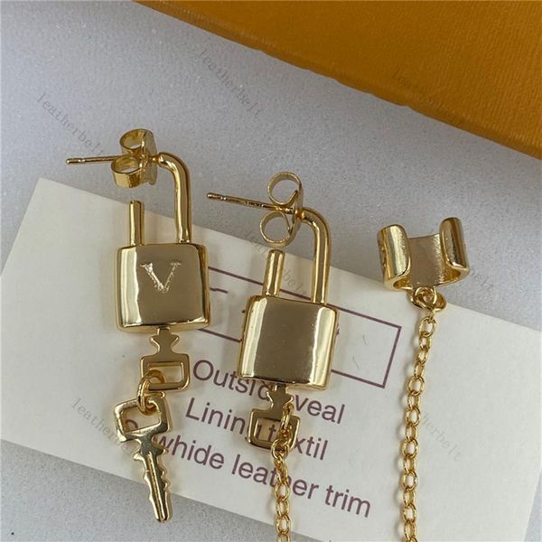 Asymétrique Stud Charm Lock Boucles D'oreilles Femmes Designer Lettre Oreille Boucle D'oreille Plaqué Or Partie Studs316I