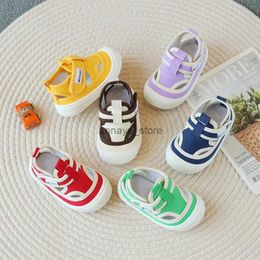 Zapatillas de deporte atléticas al aire libre para niños de 1 a 6 años, zapatos de lona para bebés de primavera para niñas y niños, zapatos casuales de Color sólido para niños pequeños, zapatos de tela transpirables huecos L23116