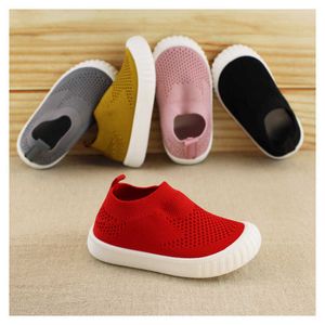 Athlétique En Plein Air 2022 Doux Enfants Casual Mode Baskets Filles Garçons Bas Haut Respirant Mesh Baskets Enfants École Slip-On Marque Chaussures F03142 W0329