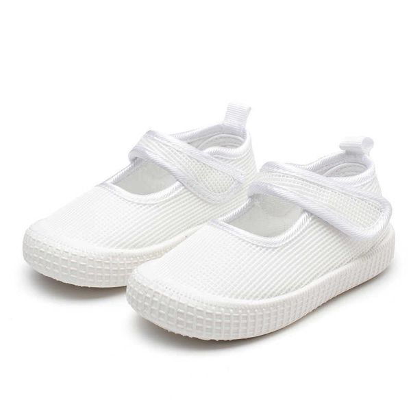 Athletic Outdoor 2023 Nuevos zapatos blancos para interiores Boy Black Girl Boca cuadrada Zapatos de malla de aire doble Zapatos transpirables para abolladuras Moda novedosa Pisos casuales W0329