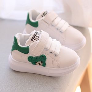 Athletic Outdoor Baby Kids Sneakers Anti-Slip Casual Chores Enfants Blanc Garçons Boys Soft Soft Walking Toddler Chaussures Four Seasons 230915