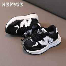 Athletic Outdoor Boys and Girls Fashion Fashion Casual Sneakers Kids Trend chic Chores de course Chaussures de basket-ball Enfants Baby Baby Toddler Chaussures extérieures Y240518