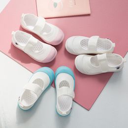 Athlétique En Plein Air Enfant Fille Blanc Chaussures Toile Printemps Automne Garçons Respirant Enfants Sports Intérieur Porter 230320 230608
