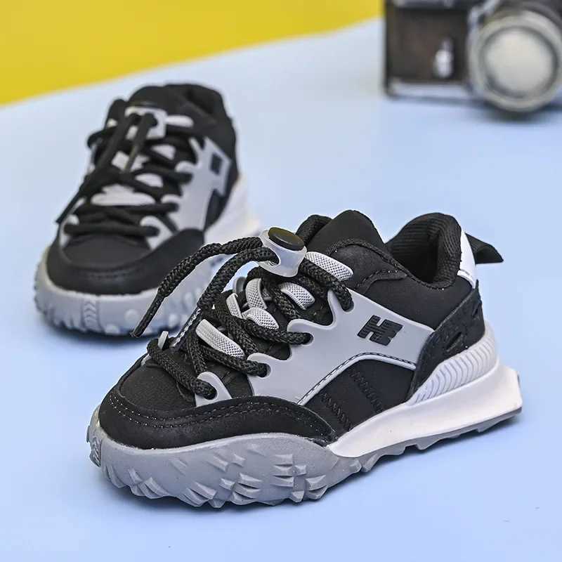 Athletic Outdoor Kids Sneakers Boys Girls Casual Sports Running Shoes Non-slip Breathable Students Tennis Shoes Children Toddler Walking Footwear Y240518